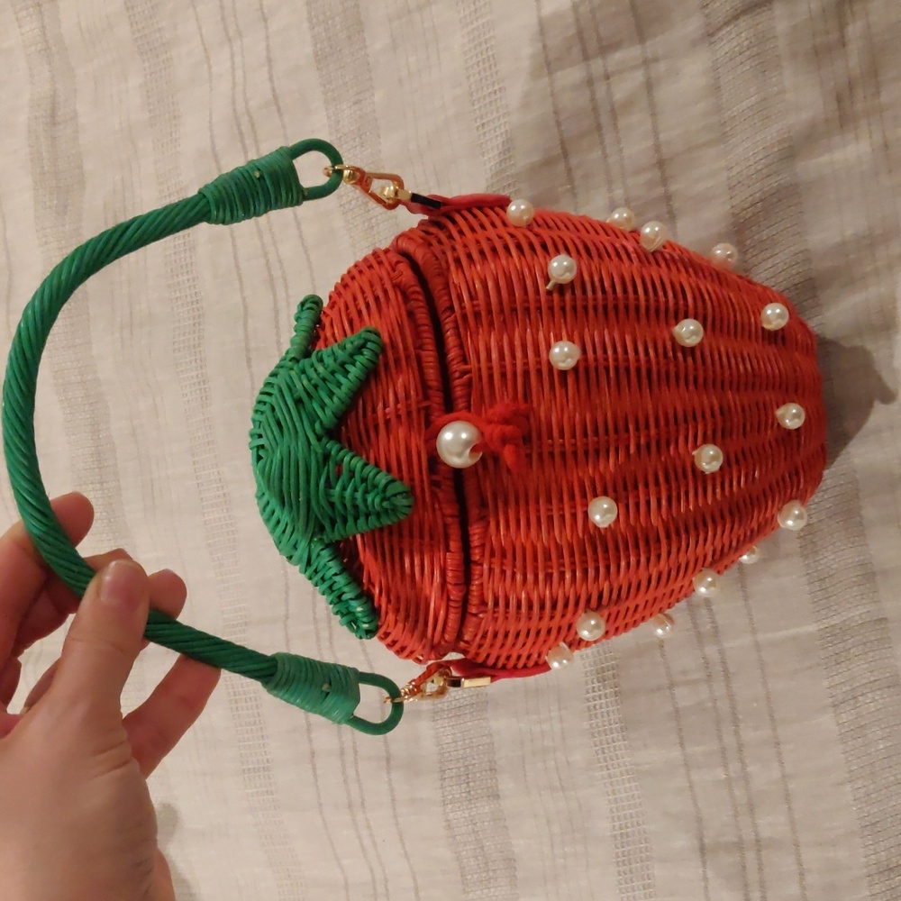 New!Kate Spade x Target Exclusive pearl  Embellished Strawberry Basket Bag Y2K